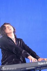 策划：曝李代沫聚众吸毒被抓 盘点那些涉毒歌手