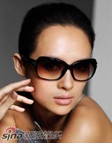 高清组图：章子怡代言阿玛尼 展传统东方韵味