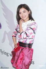 Twins代言娇媚动人 阿Sa谈旧爱想多生宝宝(图)