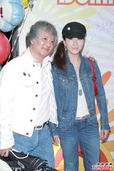 组图：群星贺甄子丹50岁生日 李嘉欣夫妇到场