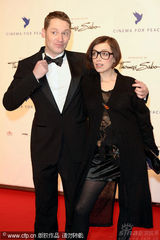 幻灯图：群星柏林出席电影活动 女星盛装亮相抢镜