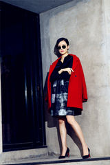 组图：车晓街拍优雅率性演绎时尚范儿