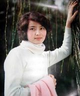 组图：58岁潘虹罕见绝美青涩照曝光