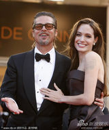 高清组图：《生命之树》首映 朱莉皮特亮相秀恩爱