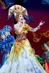 高清组图：民族歌舞《和谐中华》剧照