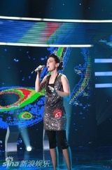 幻灯组图：红歌会老外选手“唐伯虎”私密照曝光