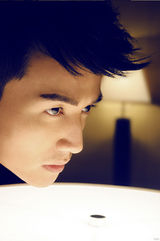 组图：许诺拍摄家居温情时尚大片