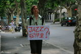 组图：疯狂老外带你街头追寻爵士踪迹