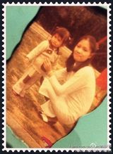 组图：群星母亲节晒合影 王力宏蔡依林最似妈妈