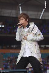 组图：五月天鸟巢开唱十万歌迷共创奇迹