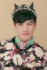 组图：马文龙“厌倦”腹黑玩转型 诠释波普型男