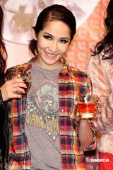 幻灯图集：萧亚轩庆功 表示已完成母亲对其期许