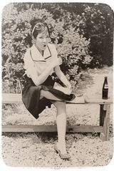 组图：韩女子组合T-ara新碟宣传照曝光大玩复古