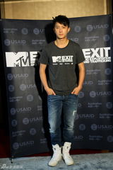 组图：韩庚出席反人口贩卖发布会 任纪录片主持