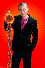 组图：杜奕衡新春写真 给所有网友拜年送祝福