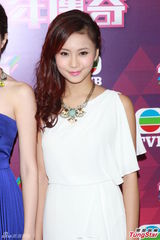 组图：无线46周年台庆亮灯 小生花旦齐出动