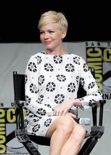 组图：米歇尔和库尼斯刚柔并济搭配亮相漫展