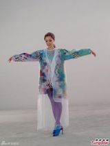 组图：郑秀文拍摄新歌MV正享受恋爱滋润