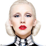 高清组图：克里斯蒂娜性感回归 新造型狂野撩人