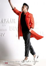 高清：苏有朋虎年绅士写真 橘色大衣尽显成熟优雅