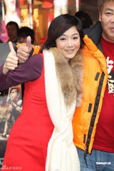 组图：《阵头》大年初一办签票会感谢影迷支持