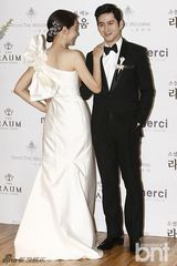 组图：韩星权民与尹智敏首尔大婚 曾因拍戏结缘