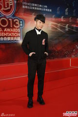 组图：传林峰不续约与TVB交恶 许廷铿有望上位