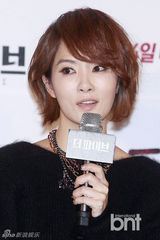 组图：《The Five》试映 金宣儿露背李清儿秀腿