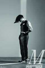 组图：陈坤登《+M》封面 完美诠释融合主题