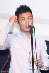 组图：余文乐首发国语大碟 大S跨刀演出MV