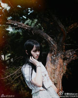 组图：武大女神微博走红 清新甜美运动风