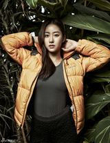 高清组图：韩星全慧彬冬装写真 化身丛林性感精灵
