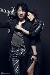 刘芸郑钧大片萝莉斗大叔 婚礼仪式闺蜜伴娘(图)