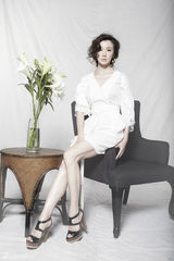 组图：孙菲菲杂志大片慵懒魅惑俏女人