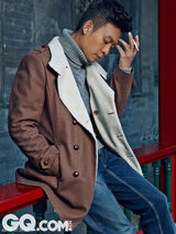 组图：张译型男写真举手投足尽展熟男魅力