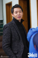 组图：《3天》朴有天戏里霸气戏外淘气