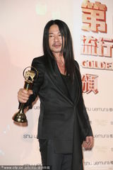 组图：乱弹阿翔获最佳单曲制作人奖