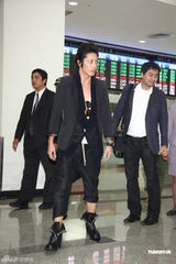 组图：日本男星玉木宏台湾宣传 粉丝热情高涨