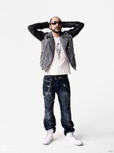 组图：后街男孩来华巡演 五子合体帅气依旧