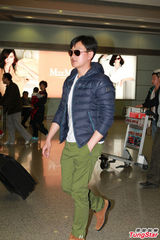 组图：佟大为亲述雅安地震经历