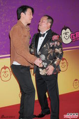 组图：曾志伟六十大寿庆宴成龙赵本山等齐贺