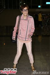 组图：郑秀文杜琪峰为《盲探》参展赴戛纳