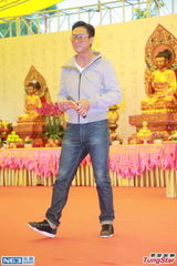 组图：马德钟不担心儿子性取向 望他多结识朋友