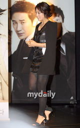 组图：《恋爱操作团》记者会 朴信惠个性李敏贞温婉
