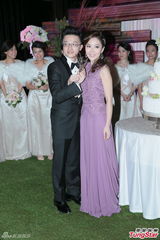 组图：主播刘明轩嫁王傲山 张卫健许志安出席