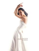 高清图：苗圃华美变身轻熟女 坦言渴望幸福家庭