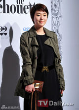 组图：韩佳人孔孝真少女时代Jessica等出席时装秀