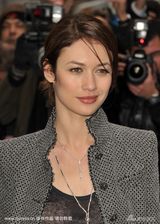 幻灯图集：邦女郎欧嘉亮相巴黎2010春夏高级时装周