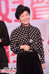 组图：佳宁组合献唱经典与歌迷共度圣诞