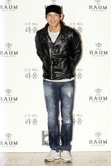 组图：韩星苏幼珍嫁富商 金宣儿全慧彬等道贺